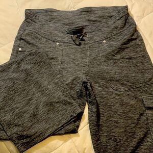 KUHL ladies casual wear,  size 6 regular, wide leg,  5 pocket pants